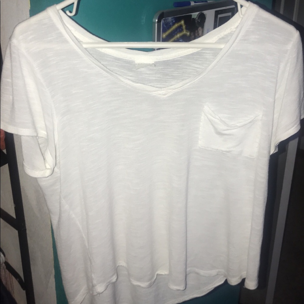 WHITE CROPTOP